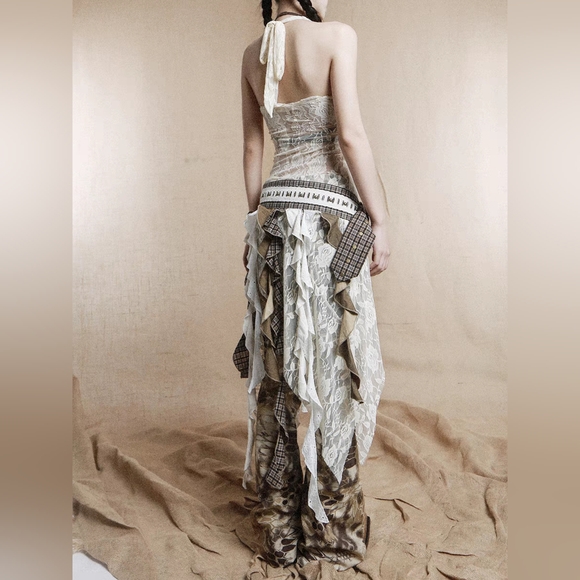 Slim Halter Strap Asymmetrical Hem Stretch Midi Lace Top - Picture 7 of 9